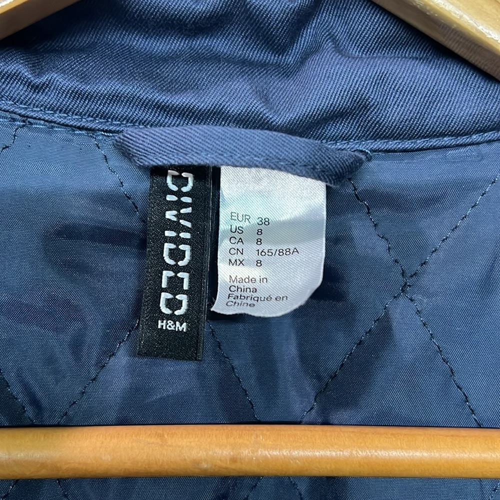 Jacket - Picture 2 of 3